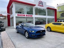Ford Mustang Premium PKG