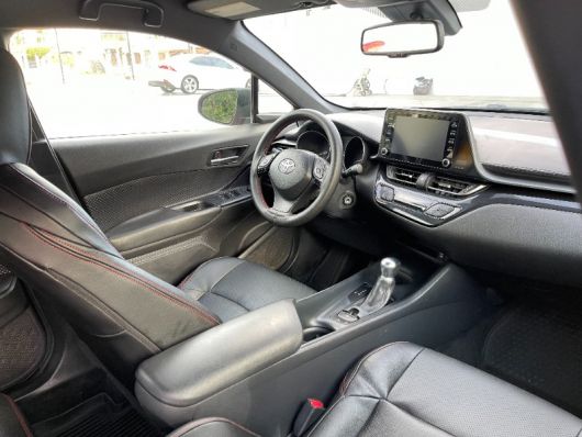 Toyota C-HR XLE