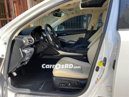 Lexus IS Carros en venta