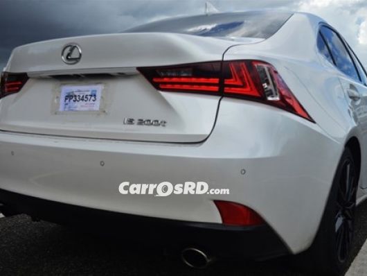 Lexus IS Carros en venta