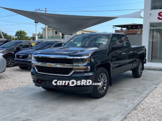Chevrolet Silverado Camioneta en venta