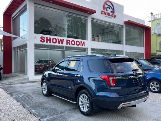 Ford Explorer XLT