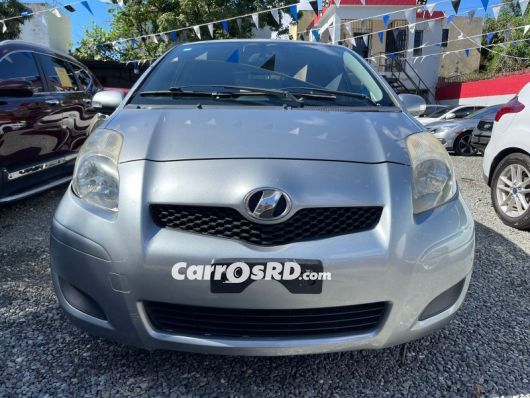 Toyota Vitz Hatchback en venta