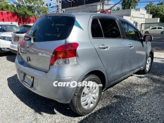 Toyota Vitz Hatchback en venta