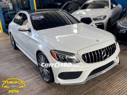 Mercedes-Benz Clase C Carros en venta