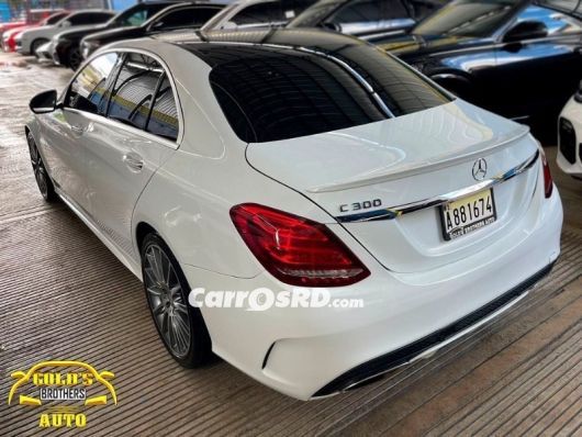Mercedes-Benz Clase C Carros en venta