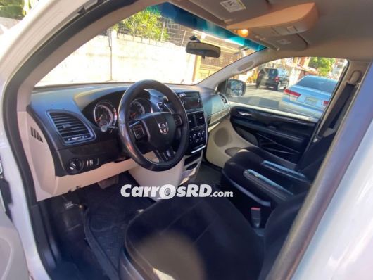 Dodge Grand Caravan Minivan en venta