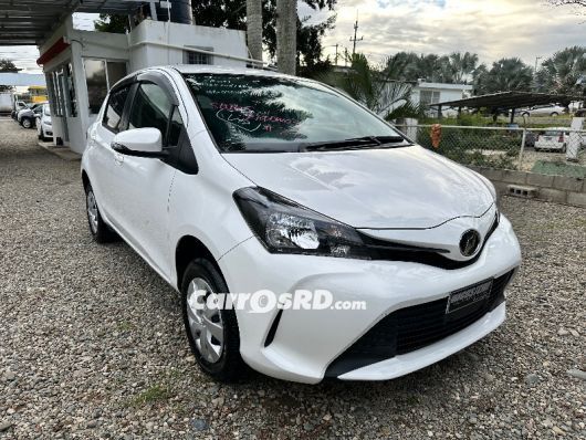 Toyota Vitz Hatchback en venta