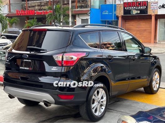 Ford Escape Jeepeta en venta