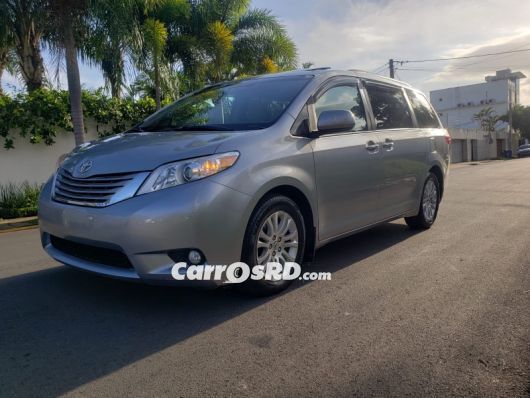 Toyota Sienna Minivan en venta