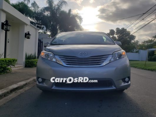 Toyota Sienna Minivan en venta