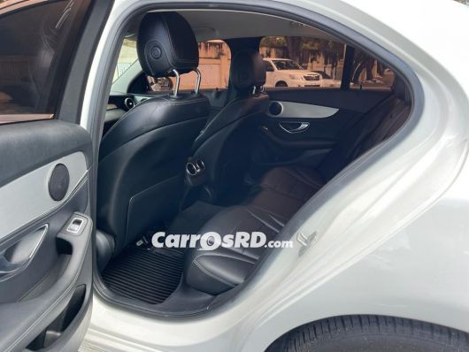 Mercedes-Benz Clase C Carros en venta