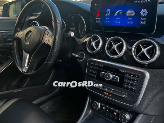 Mercedes-Benz Clase CLA Carros en venta