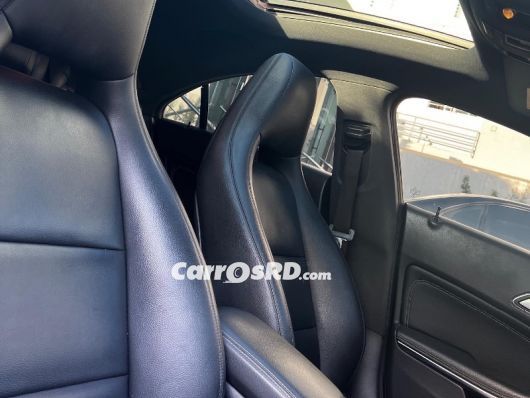Mercedes-Benz Clase CLA Carros en venta
