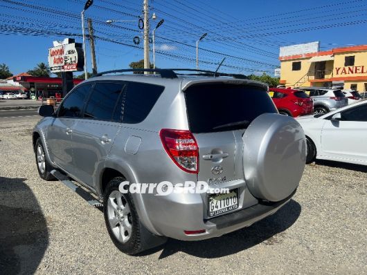 Toyota RAV4 Jeepeta en venta