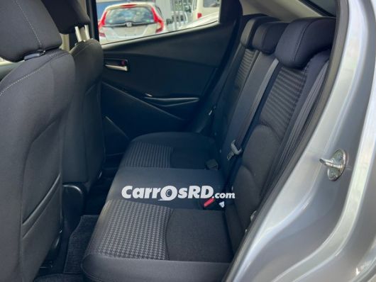 Mazda Demio Hatchback en venta