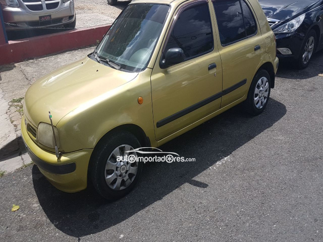 Nissan March Carros en venta