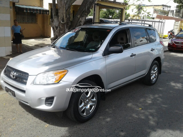 Toyota RAV4 Jeepeta en venta