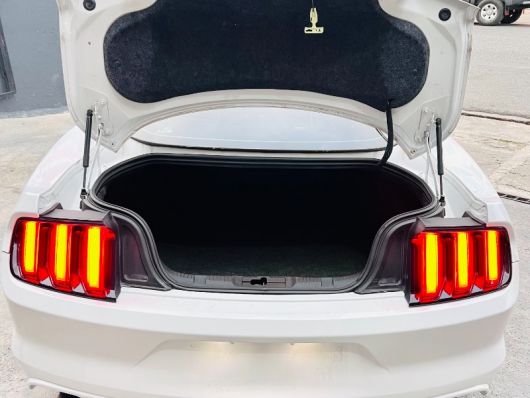 Ford Mustang Ecoboost Premium