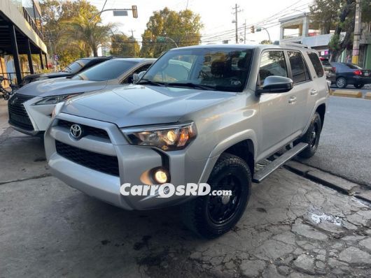 Toyota 4Runner Jeepeta en venta