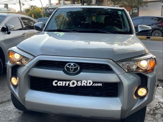 Toyota 4Runner Jeep en venta