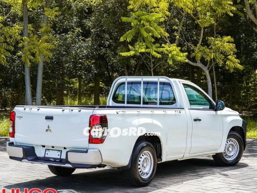 Mitsubishi L200 Camioneta en venta