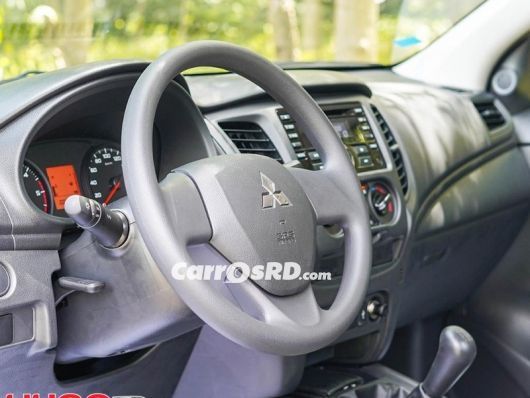 Mitsubishi L200 Camioneta en venta