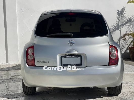 Nissan March Carros en venta