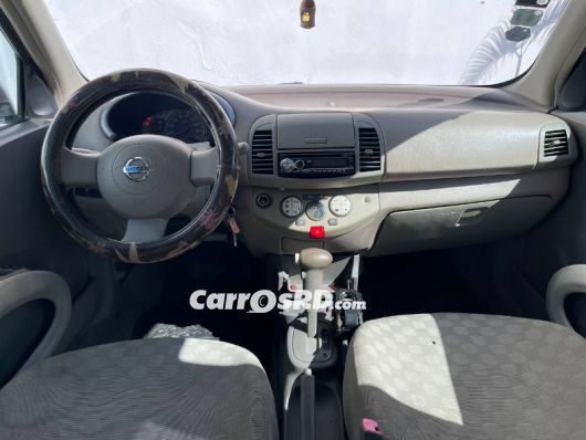 Nissan March Carros en venta