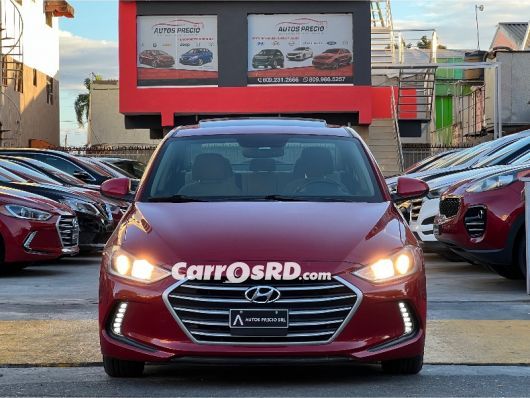 Hyundai Elantra Carros en venta