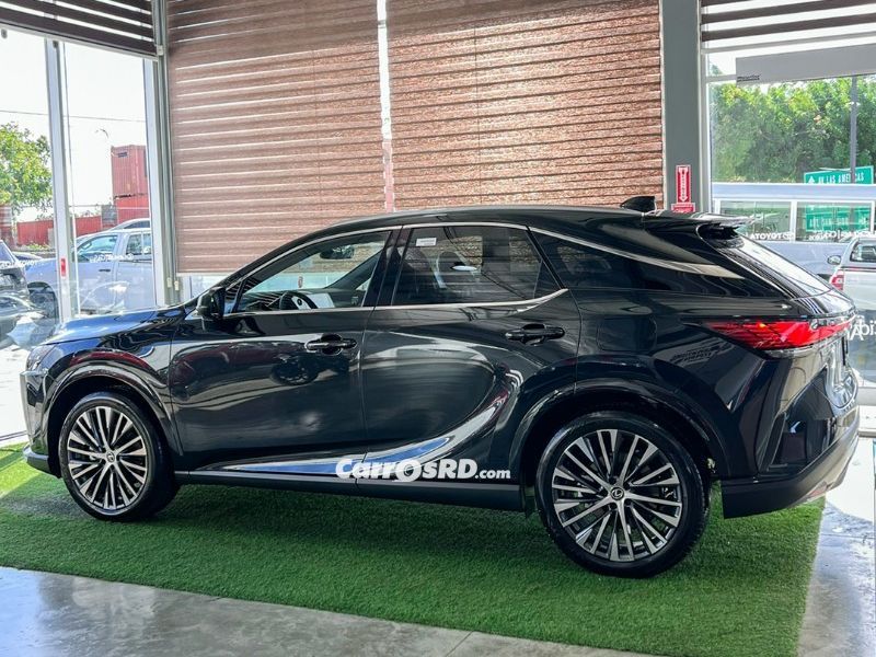 Lexus