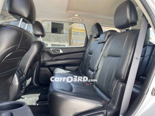 Nissan Pathfinder Jeepeta en venta