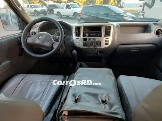 Nissan URVAN Autobus en venta