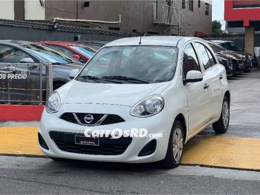 Nissan March Carros en venta
