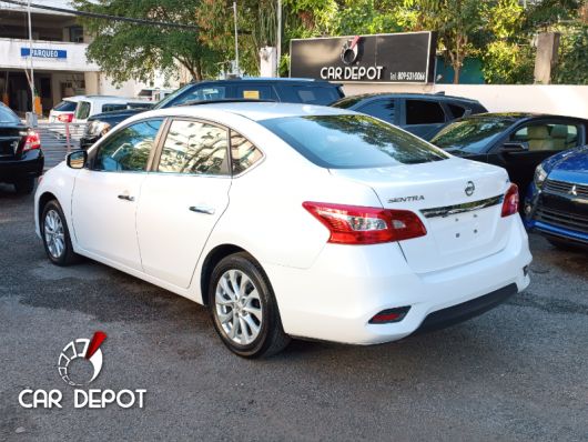 Nissan Sentra Carros en venta