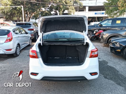 Nissan Sentra Carros en venta