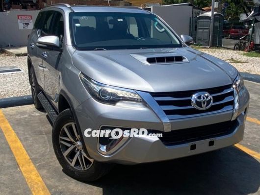 Toyota Fortuner Jeepeta en venta
