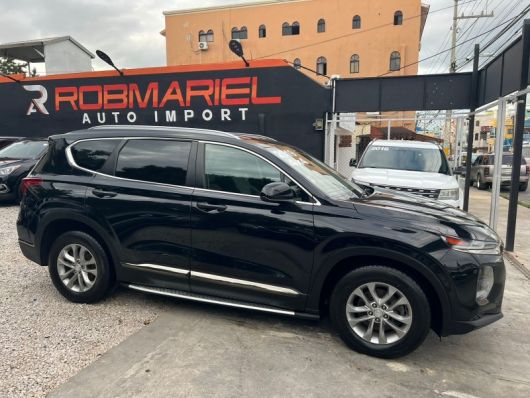 Hyundai Santa Fe SE
