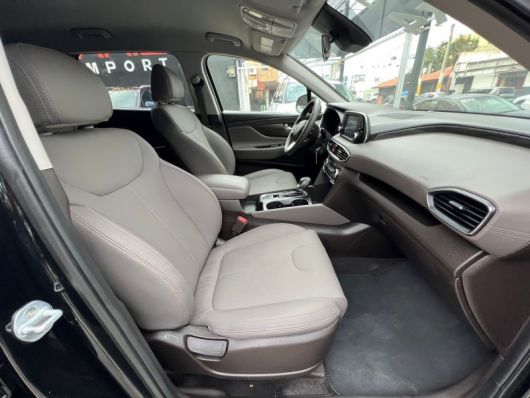 Hyundai Santa Fe SE