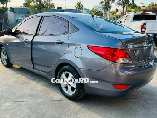 Hyundai Accent Carros en venta