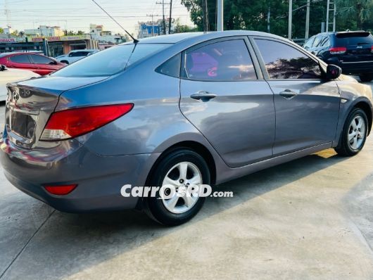 Hyundai Accent Carros en venta