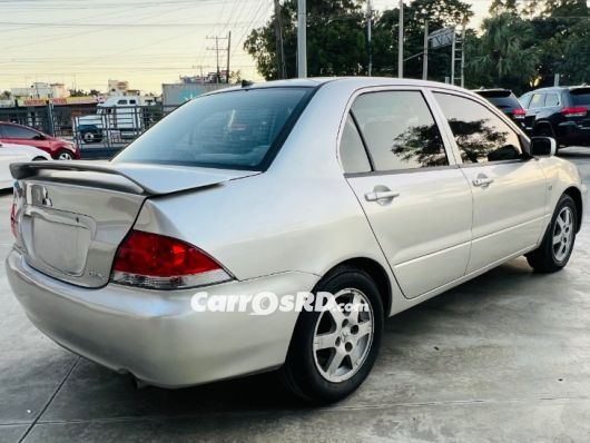 Mitsubishi Lancer Carros en venta