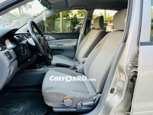 Mitsubishi Lancer Carros en venta