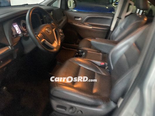 Toyota Sienna Jeepeta en venta
