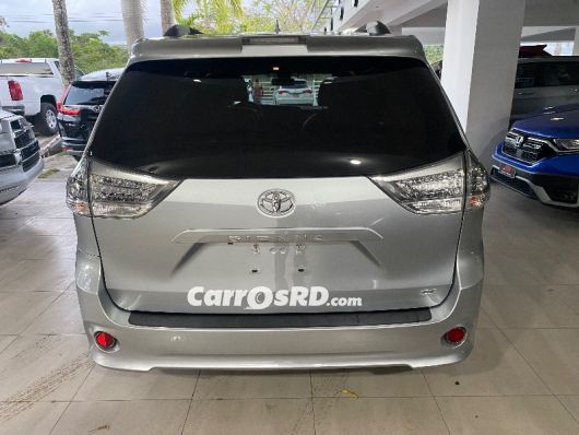 Toyota Sienna Jeepeta en venta