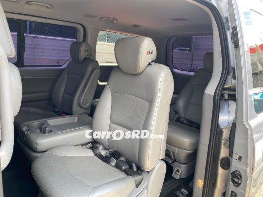Hyundai Starex Minivan en venta