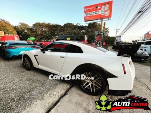 Nissan GT-R Coupe en venta