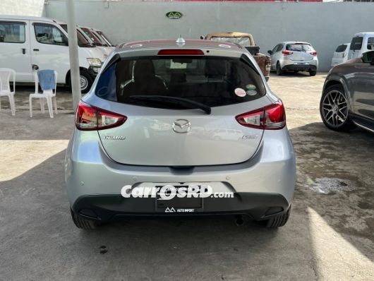 Mazda Demio Hatchback en venta