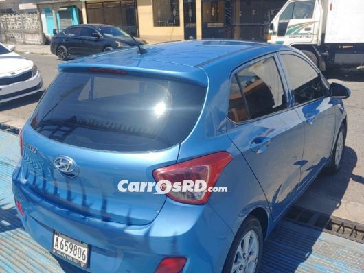 Hyundai Grand i10 Carros en venta