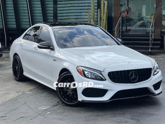 Mercedes-Benz Clase C Carros en venta